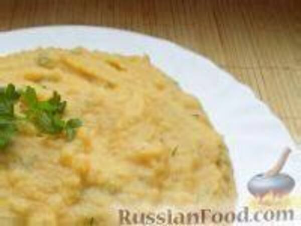 Постная гороховая каша с овощами